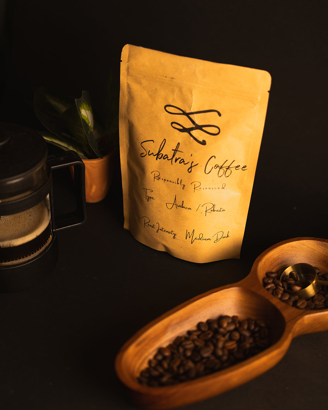 Subatra's Coffee Arabica medium dark roast coffee beans, product detail